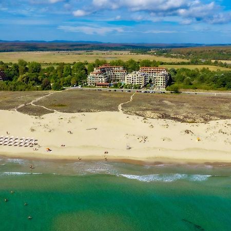Aparthotel Hotel Prestige City II Primorsko Bagian luar foto