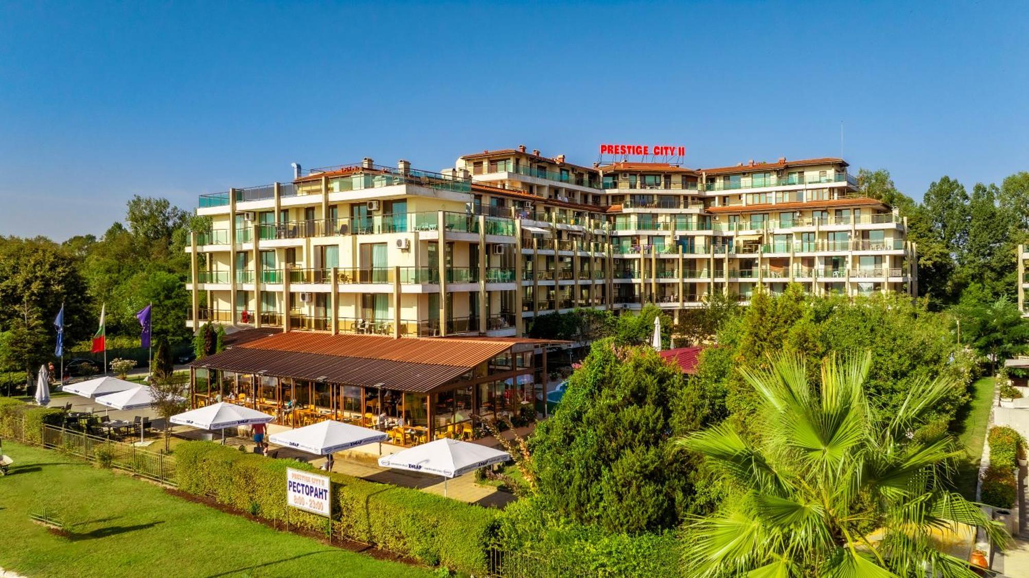 Aparthotel Hotel Prestige City II Primorsko Bagian luar foto