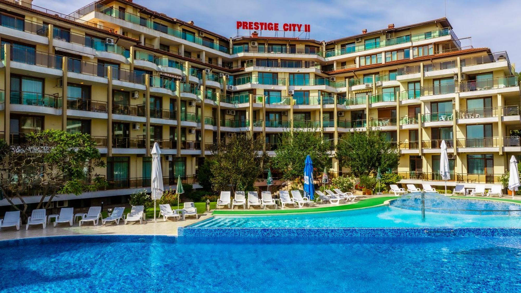 Aparthotel Hotel Prestige City II Primorsko Bagian luar foto