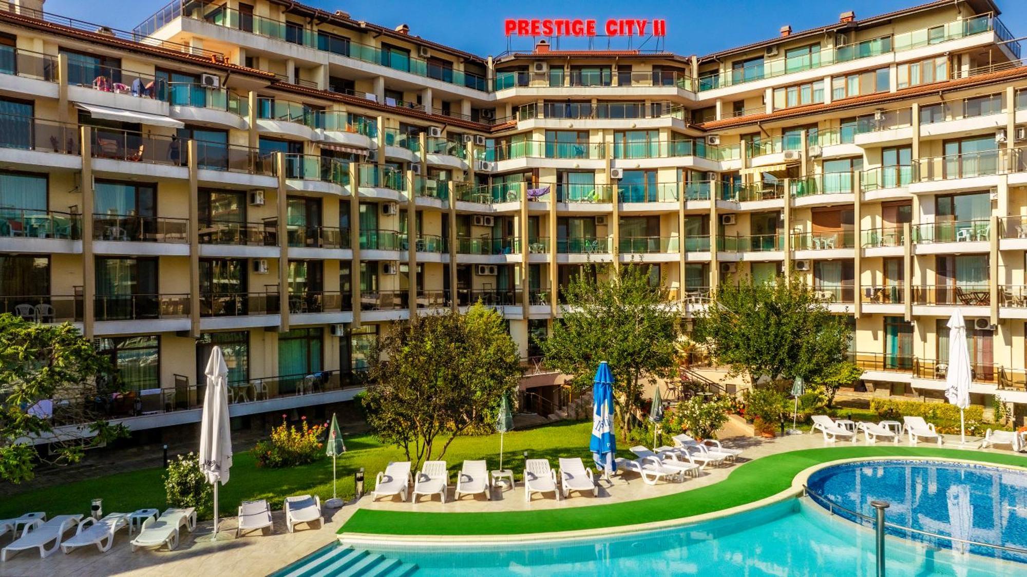 Aparthotel Hotel Prestige City II Primorsko Bagian luar foto